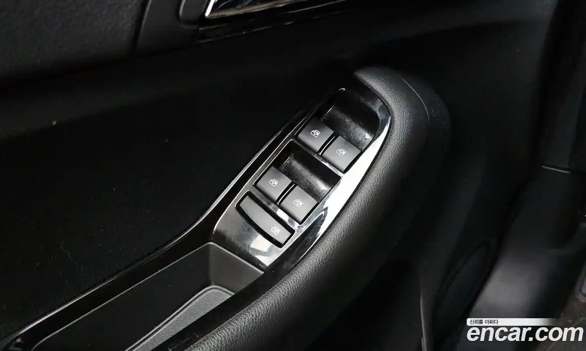 Chevrolet Orlando 2014 2.0 гидро в Москве № 2052992, фото 21
