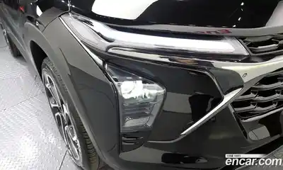 Chevrolet Trax 2024 1.2 гидро в Москве № 2053003, миниатюра 8