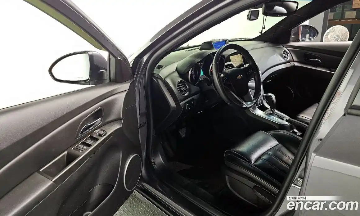Chevrolet Cruze 2012 1.8 гидро в Москве № 2053009, фото 10