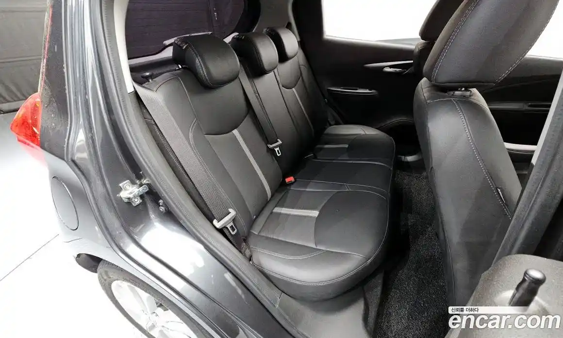 Chevrolet Spark 2019 1.0 гидро в Москве № 2053062, фото 11
