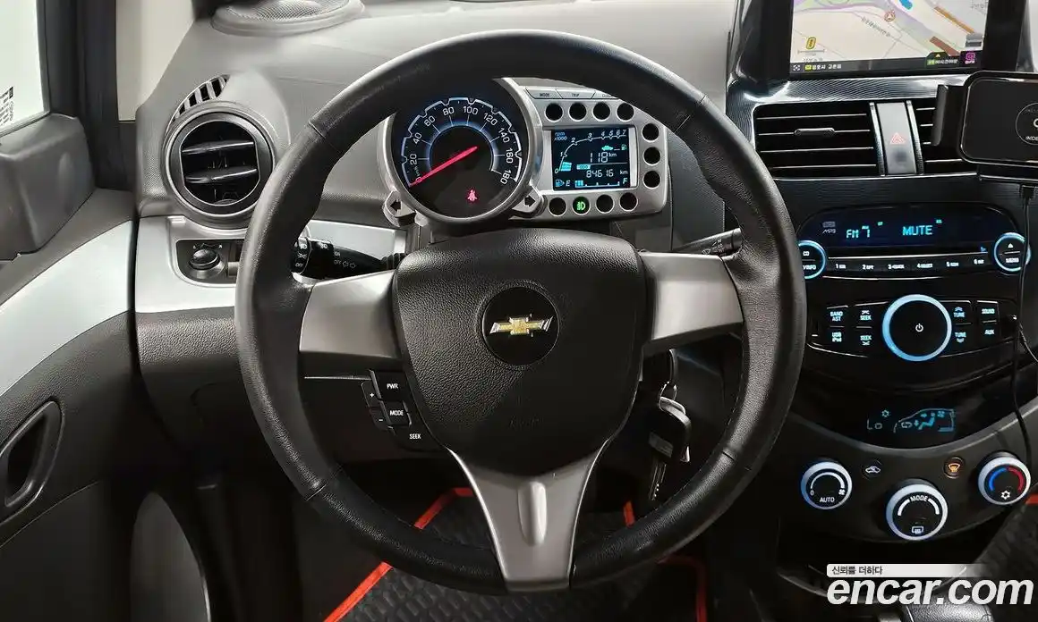 Chevrolet Spark 2012 1.0 гидро в Москве № 2053266, фото 20