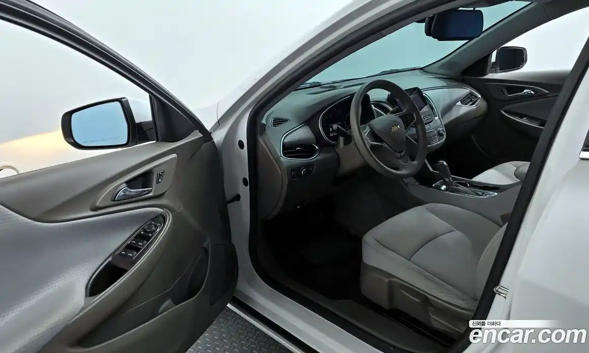 Chevrolet Malibu 2019 1.3 гидро в Москве № 2053298, фото 13