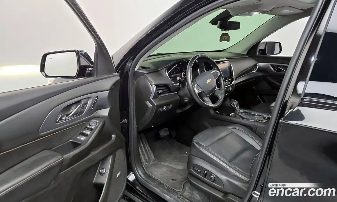 Chevrolet Traverse 2021 3.6 гидро в Москве № 2053299, фото 13