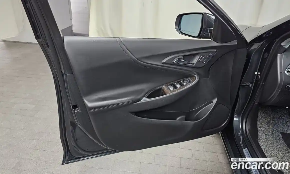 Chevrolet Malibu 2018 1.5 гидро в Москве № 2053327, фото 14