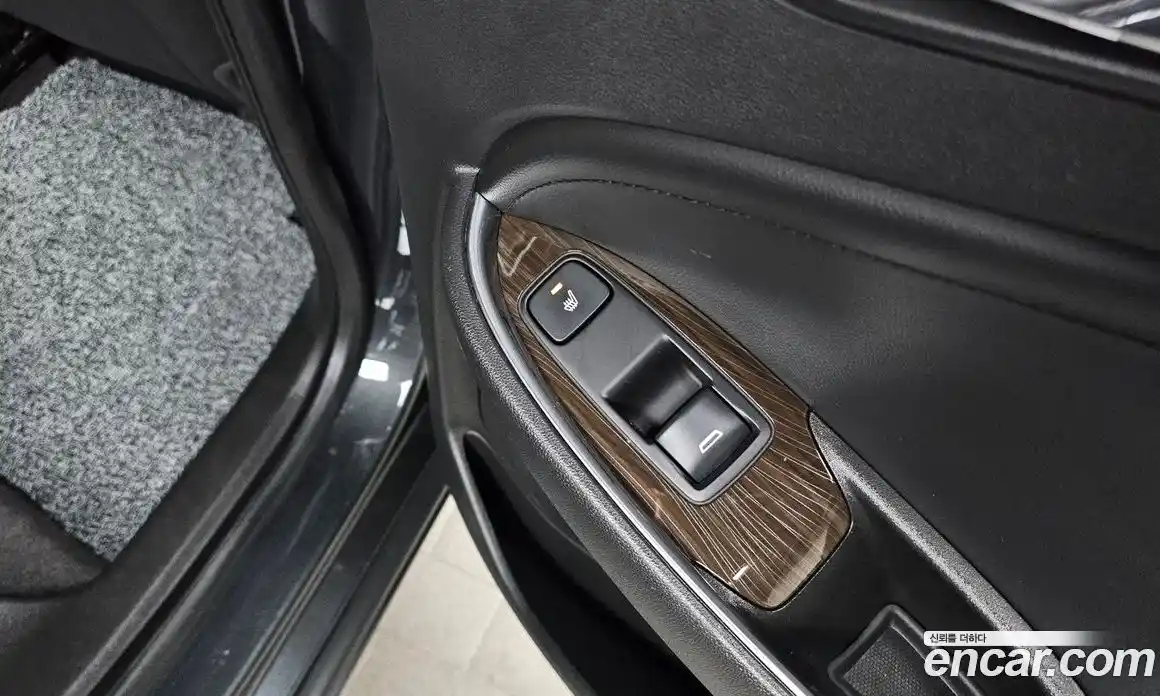 Chevrolet Malibu 2018 1.5 гидро в Москве № 2053327, фото 25