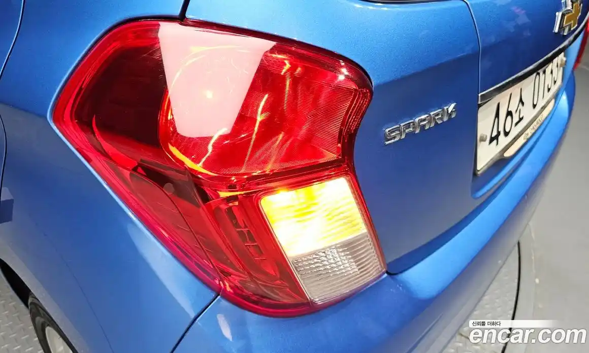 Chevrolet Spark 2016 1.0 гидро в Москве, фото 9