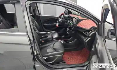 Chevrolet Spark 2015 1.0 гидро в Москве № 2053411, миниатюра 12