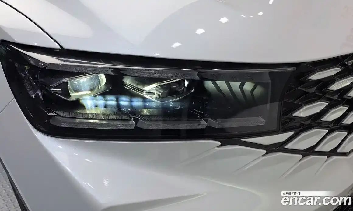 Renault Grand Koleos 2025 2.0 гидро в Москве № 2053840, фото 8