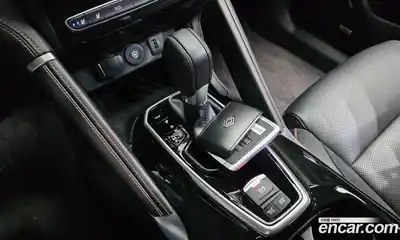 Renault QM6 2024 2.0 гидро в Москве № 2053876, миниатюра 12
