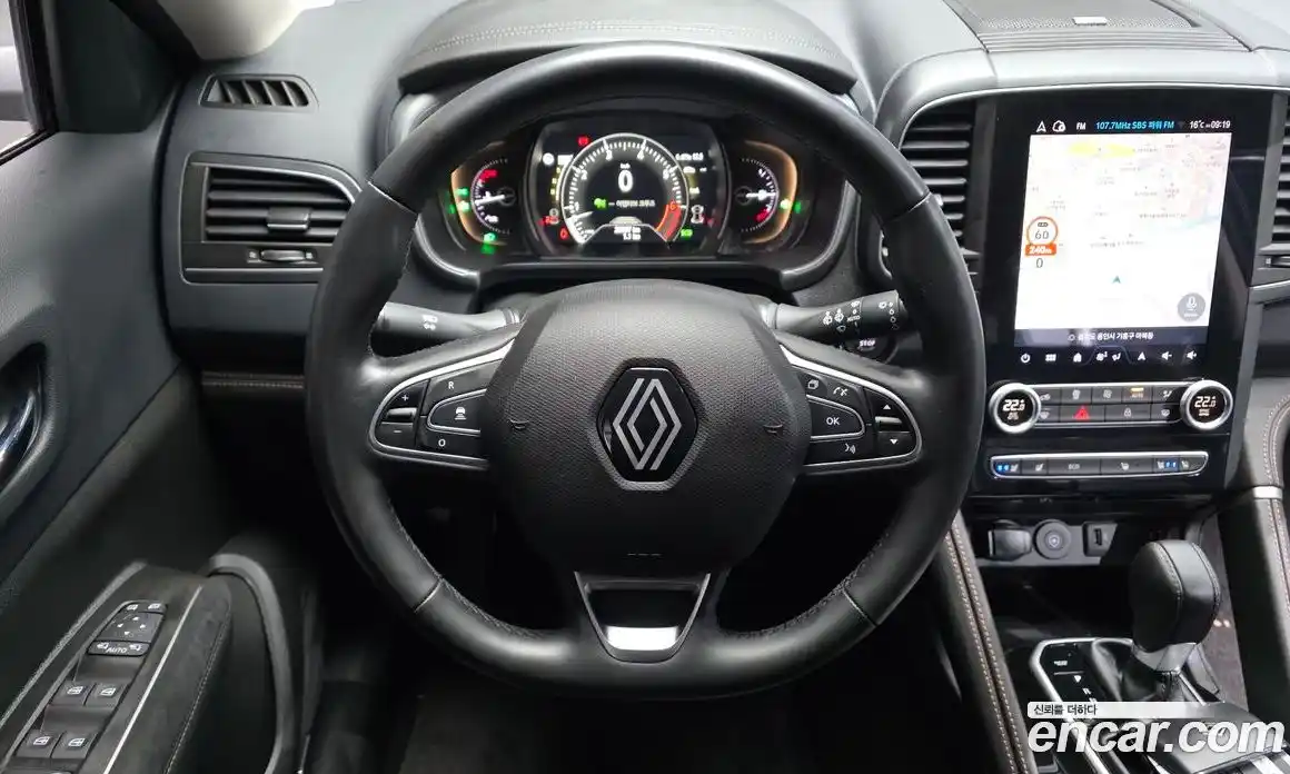 Renault QM6 2024 2.0 гидро в Москве № 2053876, фото 20