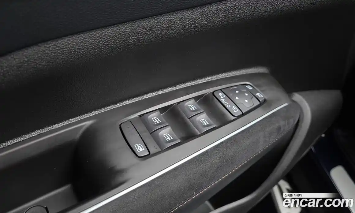 Renault QM6 2024 2.0 гидро в Москве № 2053876, фото 30