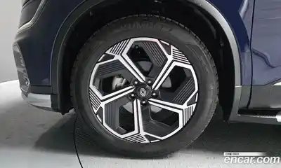 Renault QM6 2024 2.0 гидро в Москве № 2053876, миниатюра 5