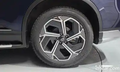 Renault QM6 2024 2.0 гидро в Москве № 2053876, миниатюра 7