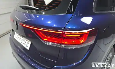 Renault QM6 2024 2.0 гидро в Москве № 2053876, миниатюра 9