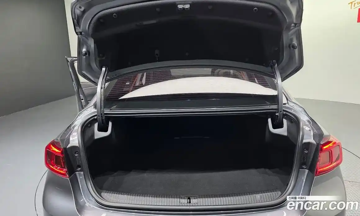 Renault SM6 2018 2.0 гидро в Москве № 2054060, фото 20