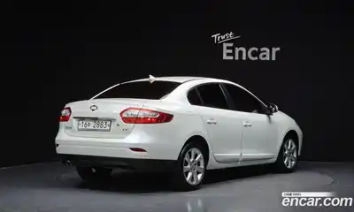 Renault SM3 2010 1.6 гидро в Москве № 2054122, миниатюра 2