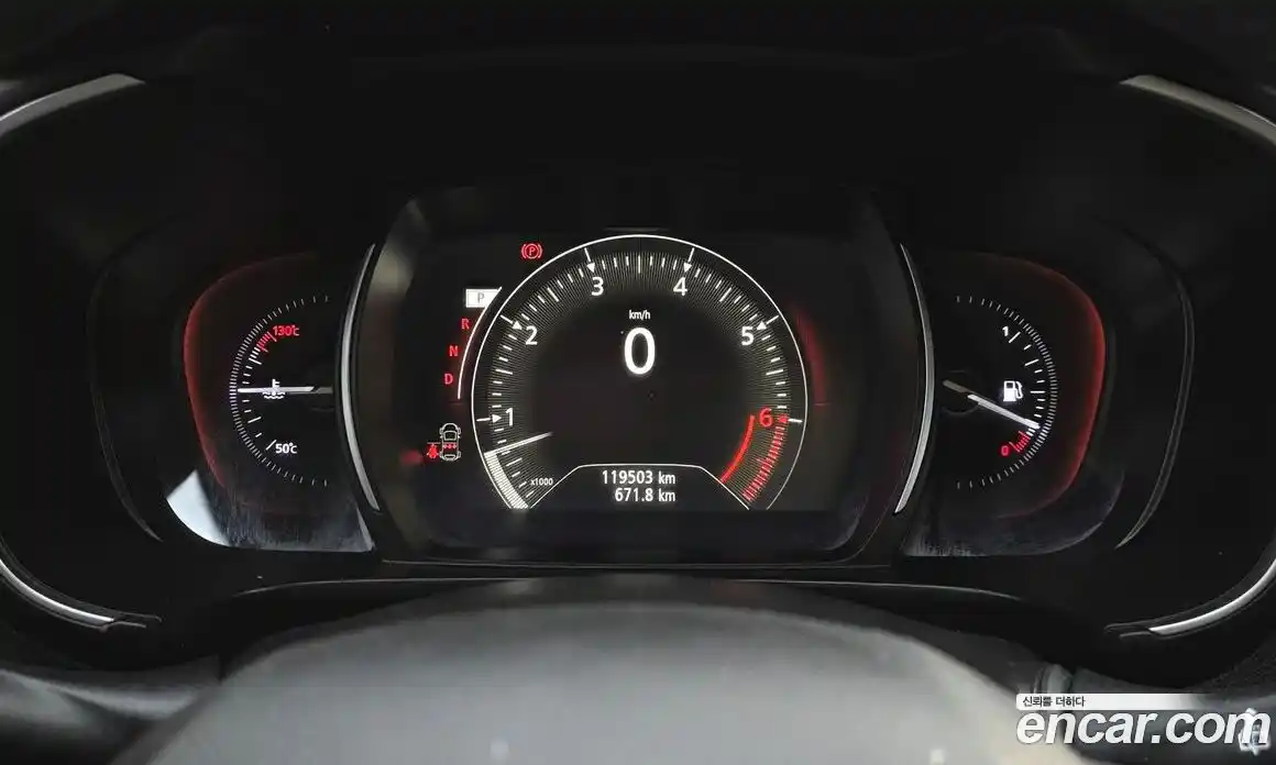 Renault QM6 2022 2.0 гидро в Москве № 2054202, фото 9
