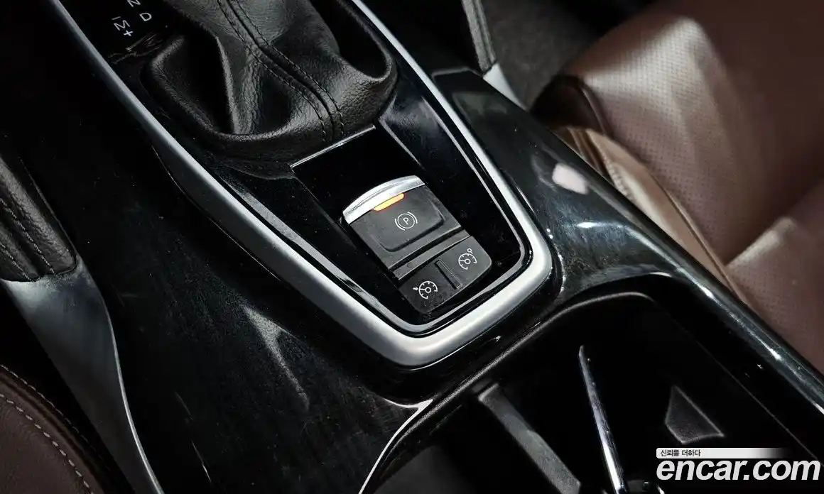 Renault QM6 2017 2.0 гидро в Москве № 2054225, фото 16