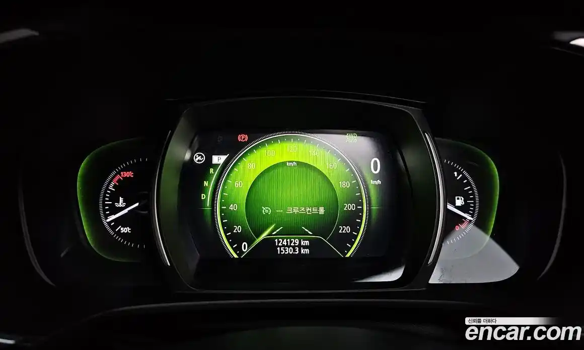 Renault QM6 2017 2.0 гидро в Москве № 2054225, фото 8