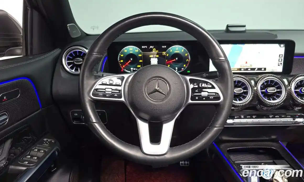 Mercedes-Benz GLB-Class 2021 2.0 гидро в Москве № 2054384, фото 19