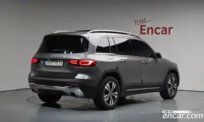 Mercedes-Benz GLB-Class 2021 2.0 гидро в Москве № 2054384, миниатюра 2