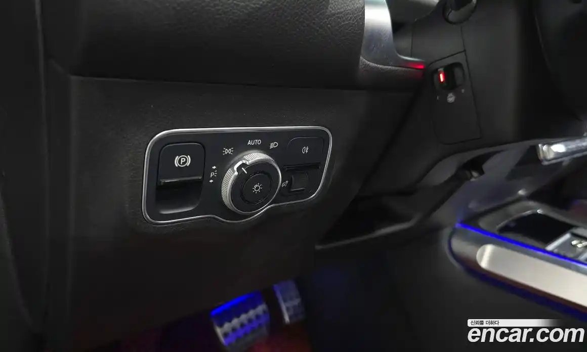 Mercedes-Benz GLB-Class 2021 2.0 гидро в Москве № 2054384, фото 24