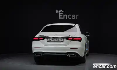 Mercedes-Benz E-Class 2022 1.9 гидро в Москве № 2054451, миниатюра 4