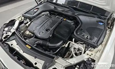 Mercedes-Benz E-Class 2022 1.9 гидро в Москве № 2054451, миниатюра 6