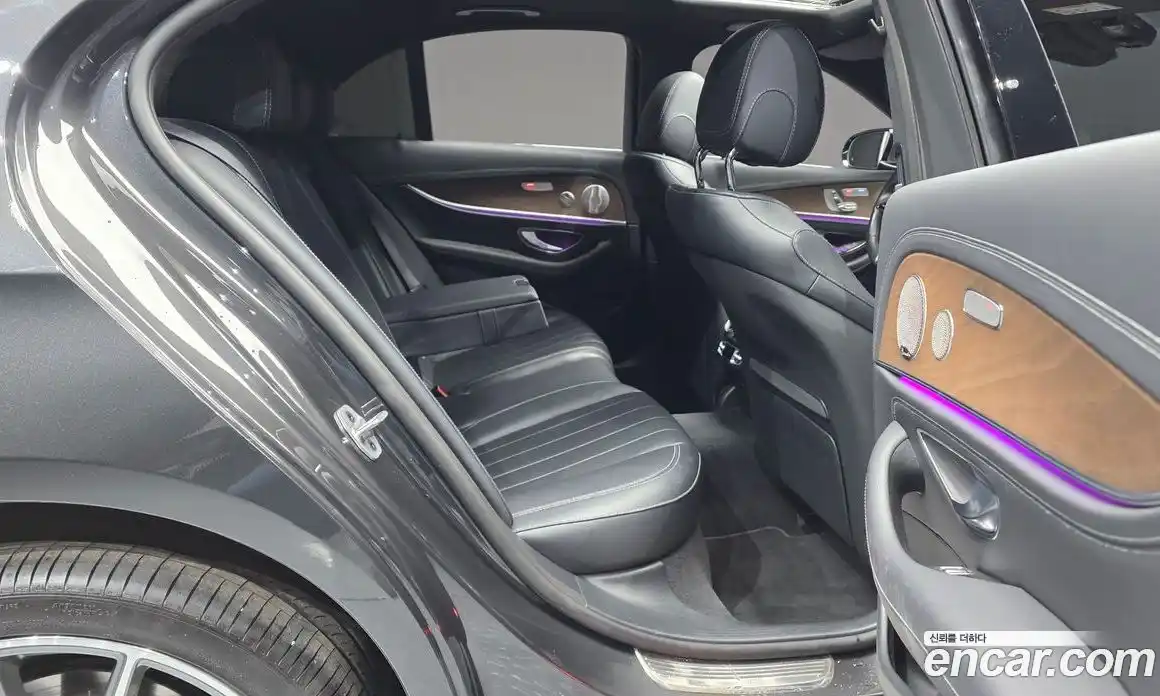 Mercedes-Benz E-Class 2022 2.0 гидро в Москве № 2054870, фото 17
