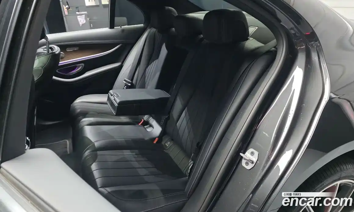 Mercedes-Benz E-Class 2022 2.0 гидро в Москве № 2054870, фото 18
