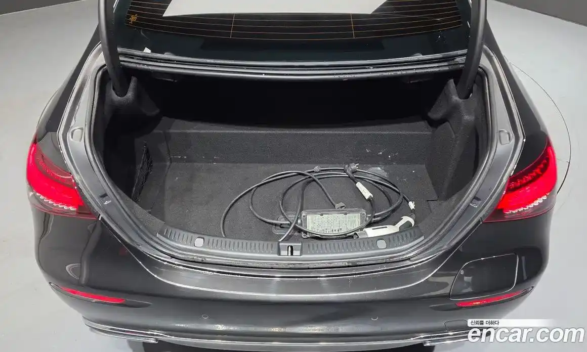 Mercedes-Benz E-Class 2022 2.0 гидро в Москве № 2054870, фото 23