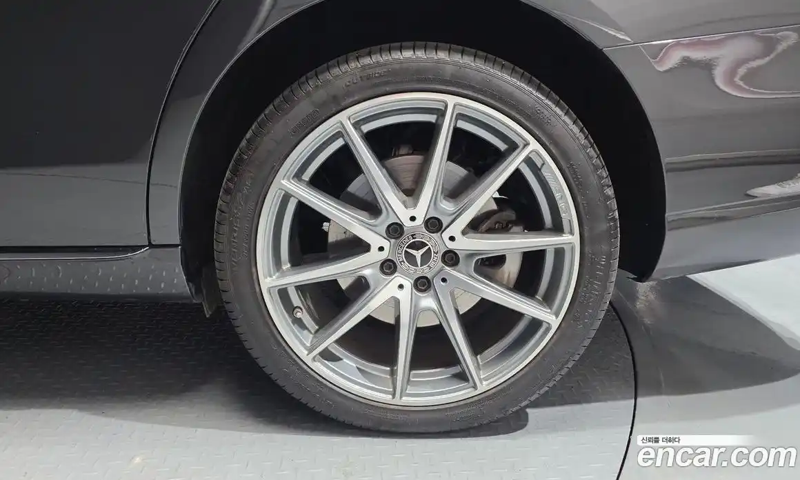 Mercedes-Benz E-Class 2022 2.0 гидро в Москве № 2054870, фото 7