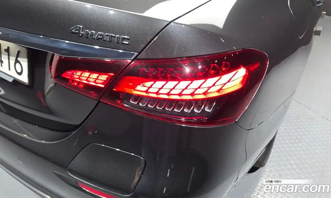 Mercedes-Benz E-Class 2022 2.0 гидро в Москве № 2054870, фото 9