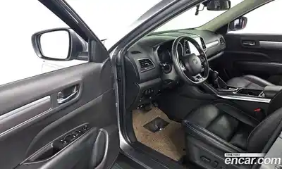 Renault QM6 2019 2.0 гидро в Москве № 2054944, миниатюра 10