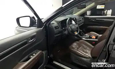 Renault QM6 2017 2.0 гидро в Москве № 2055069, миниатюра 10