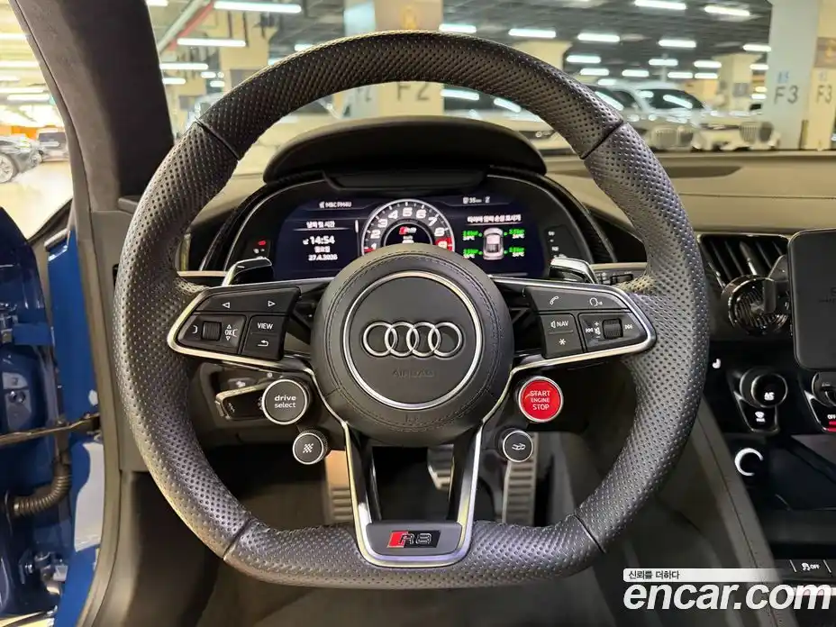 Audi R8 2021 5.2 гидро в Москве № 2055124, фото 15