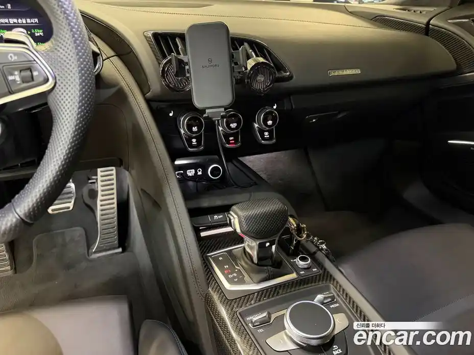 Audi R8 2021 5.2 гидро в Москве № 2055124, фото 16