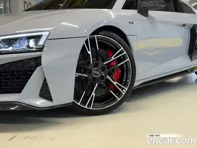 Audi R8 2021 5.2 гидро в Москве № 2055124, миниатюра 5