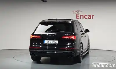 Audi Q7 2022 3.0 гидро в Москве № 2055251, миниатюра 4