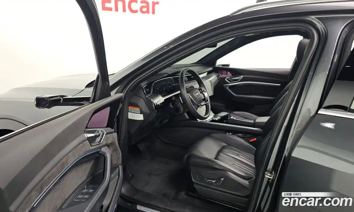 Audi e-tron 2021 0.2 гидро в Москве № 2056171, фото 13
