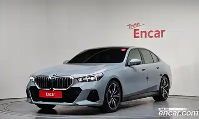 BMW 5-Series, 2025