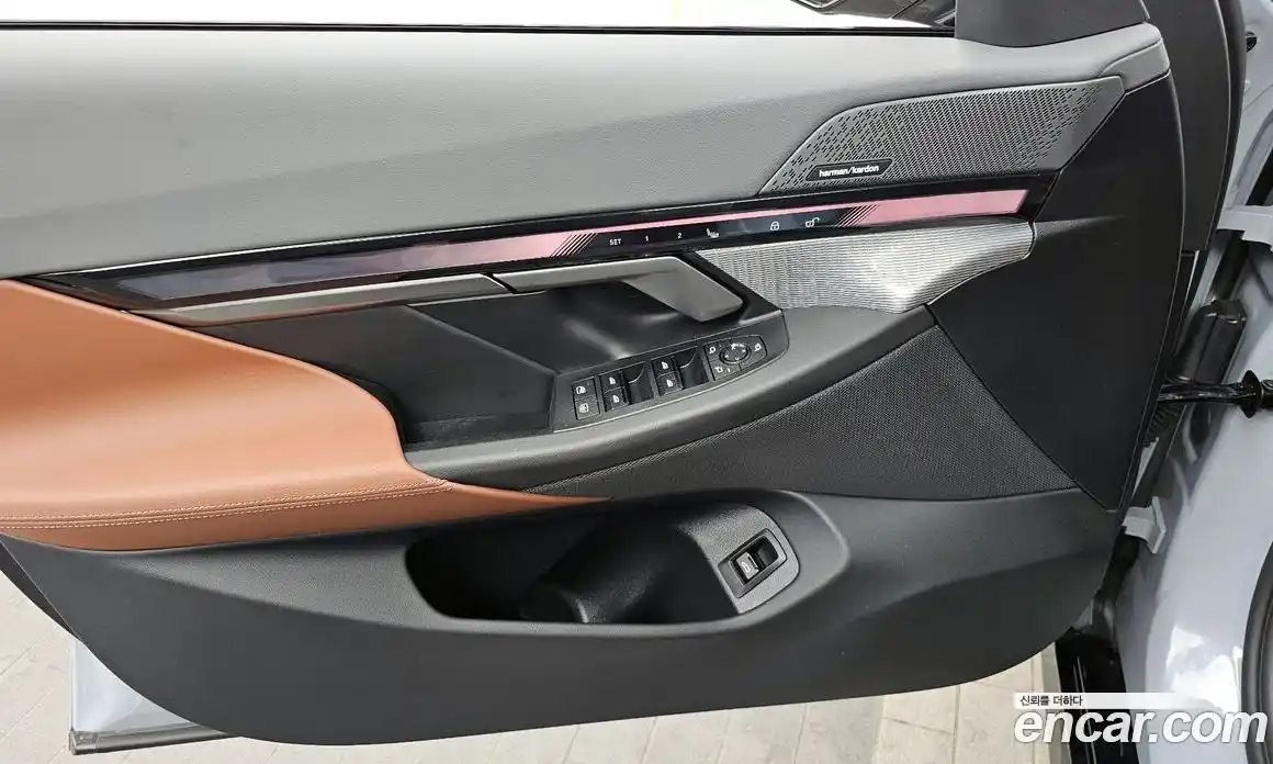 BMW 5-Series 2025 2.0 гидро в Москве № 2056343, фото 14