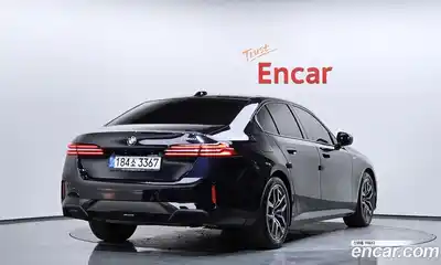 BMW 5-Series 2025 2.0 гидро в Москве № 2056365, миниатюра 2