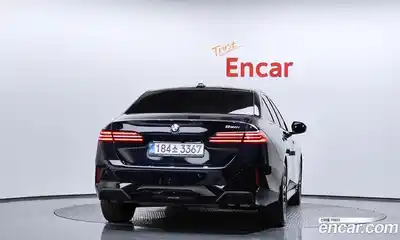 BMW 5-Series 2025 2.0 гидро в Москве № 2056365, миниатюра 4