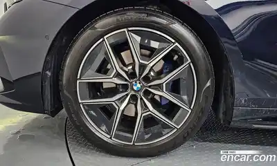 BMW 5-Series 2025 2.0 гидро в Москве № 2056365, миниатюра 5