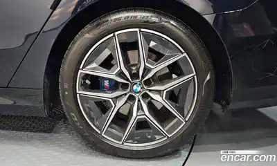 BMW 5-Series 2025 2.0 гидро в Москве № 2056365, миниатюра 7