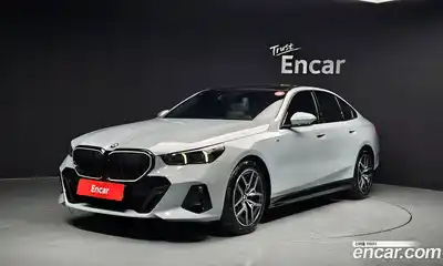 BMW 5-Series, 2024