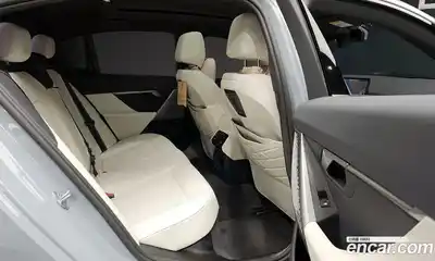 BMW 5-Series 2024 2.0 гидро в Москве № 2056384, миниатюра 12