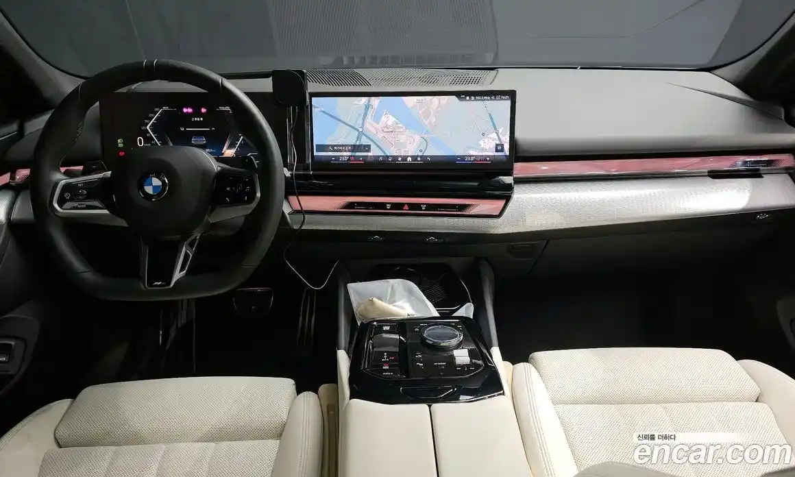 BMW 5-Series 2024 2.0 гидро в Москве № 2056384, фото 7