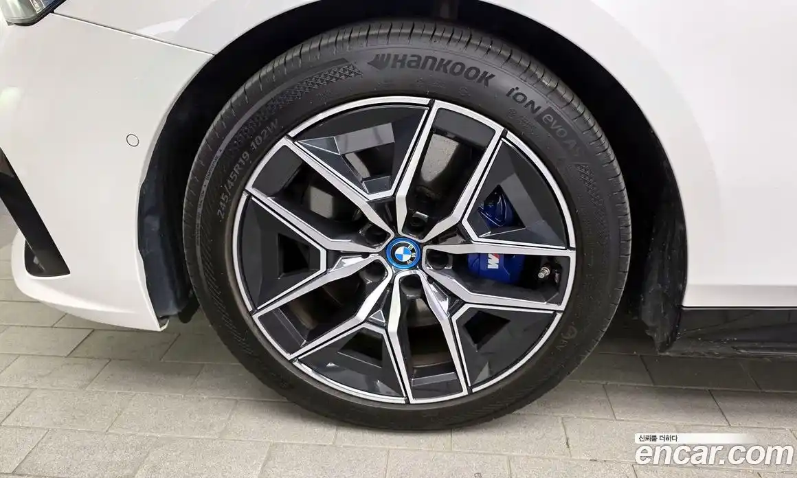 BMW i5 2023 0.2 гидро в Москве № 2056635, фото 5